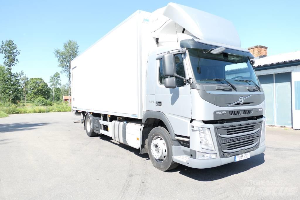 Volvo FM 330 4x2 冷藏车