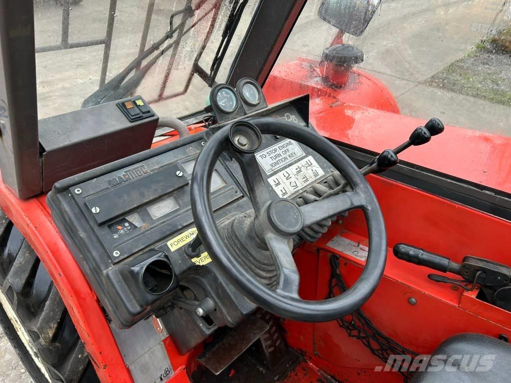 Manitou BT 420 伸缩臂叉装车|叉装车