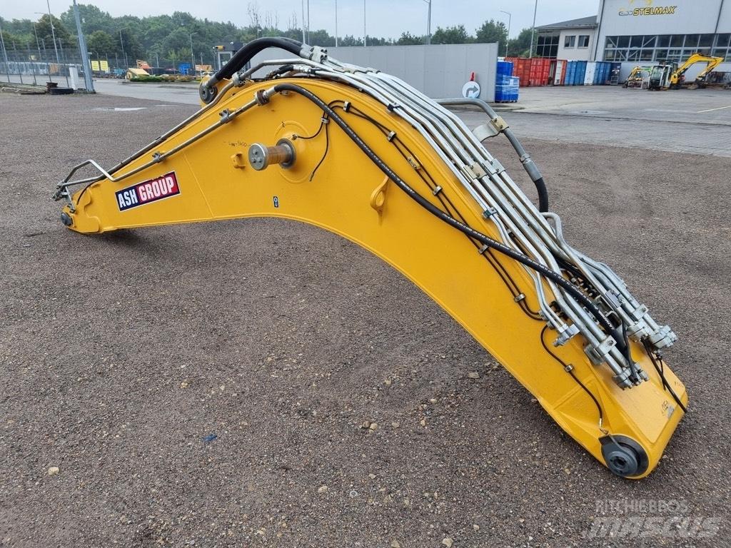 Liebherr R 906 ARM 吊杆和铲斗
