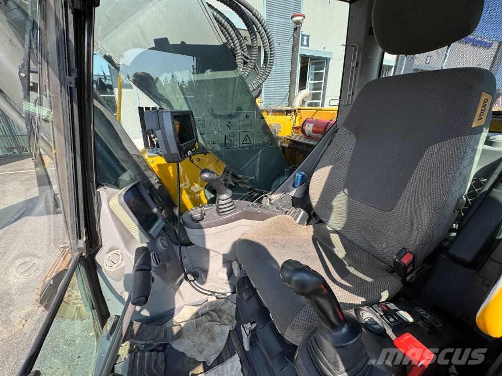 Volvo ECR 305 C L 履带挖掘机