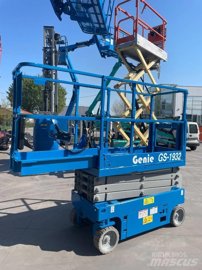 Genie GS 1932 剪叉式升降机