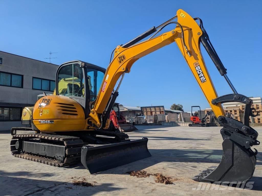JCB 8045 ZTS 小型挖掘机