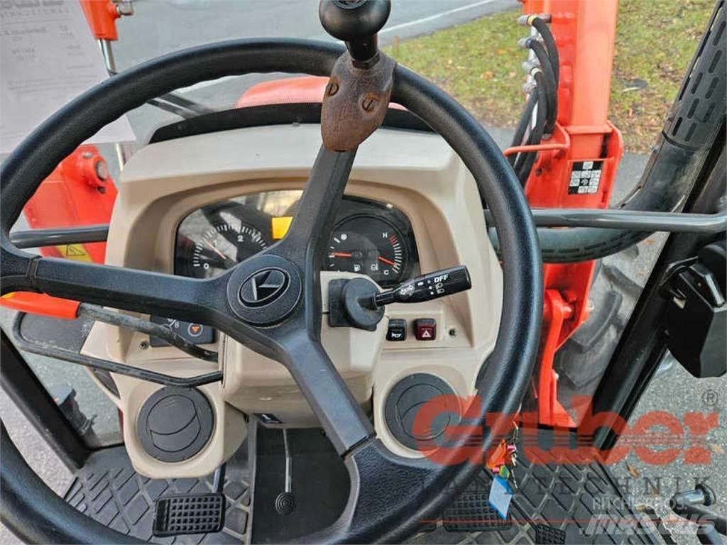 Kubota M6040 拖拉机/农用车
