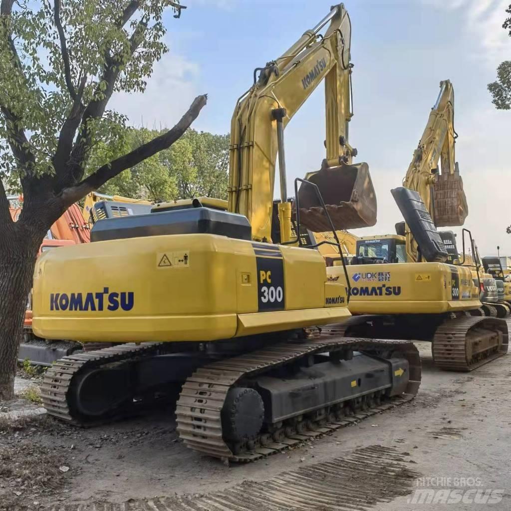 Komatsu PC 300 履带挖掘机