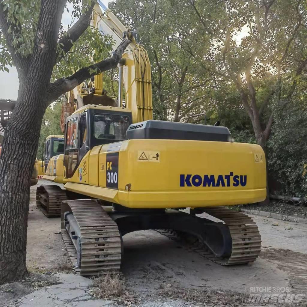 Komatsu PC 300 履带挖掘机
