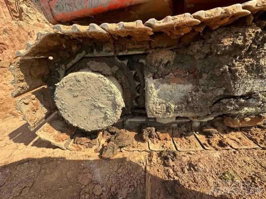 Doosan DX 220 LCA 履带挖掘机