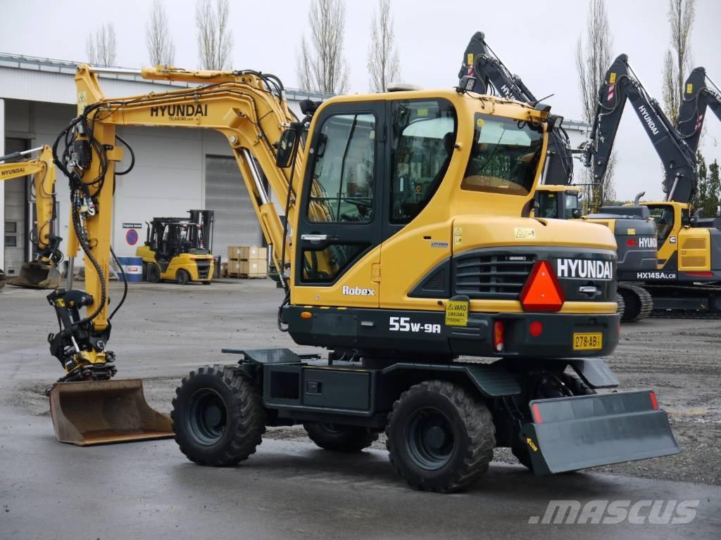 Hyundai R 55W-9A 轮式挖掘机