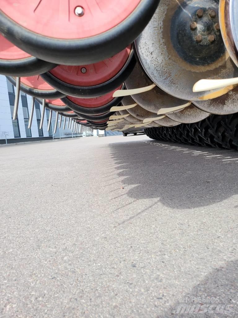 Horsch Pronto 6 DC 条播机