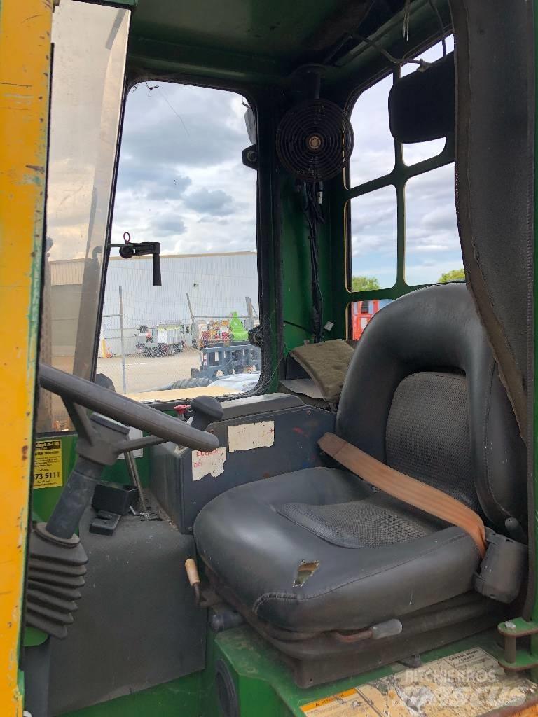 Combilift C 3000 侧卸式铲车