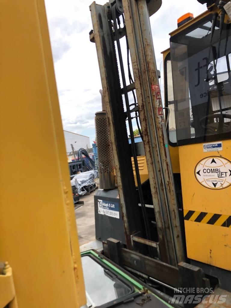 Combilift C 3000 侧卸式铲车