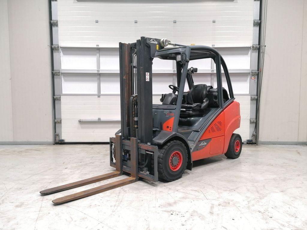 Linde H35T-02 天然气叉车