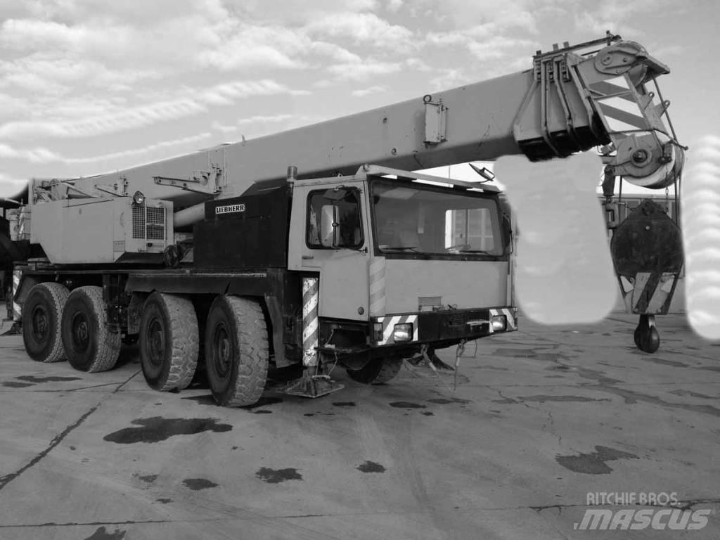 Liebherr LTM 1060 全地面起重机︳移动式起重机