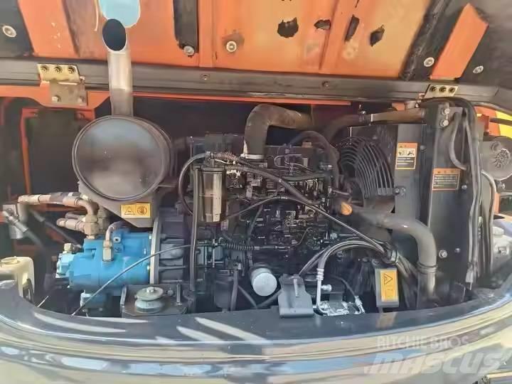 Doosan DX 80 - 9C 小型挖掘机