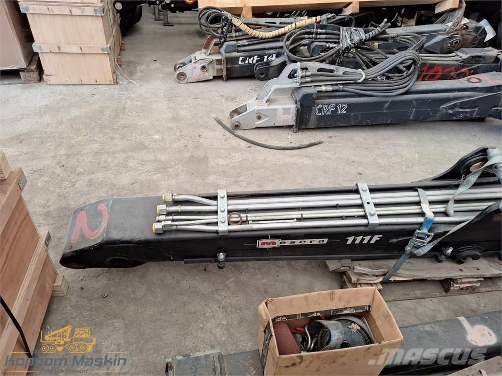 Loglift 111 货运起重机