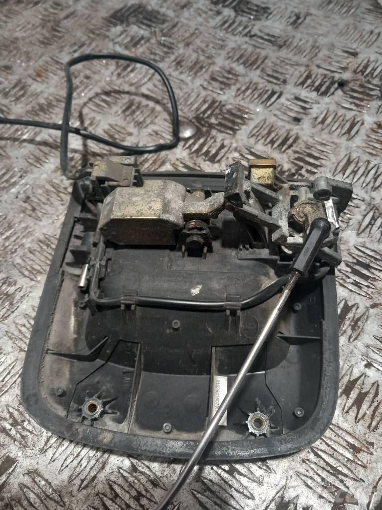 MAN TGA 81626416075 驾驶室与内部