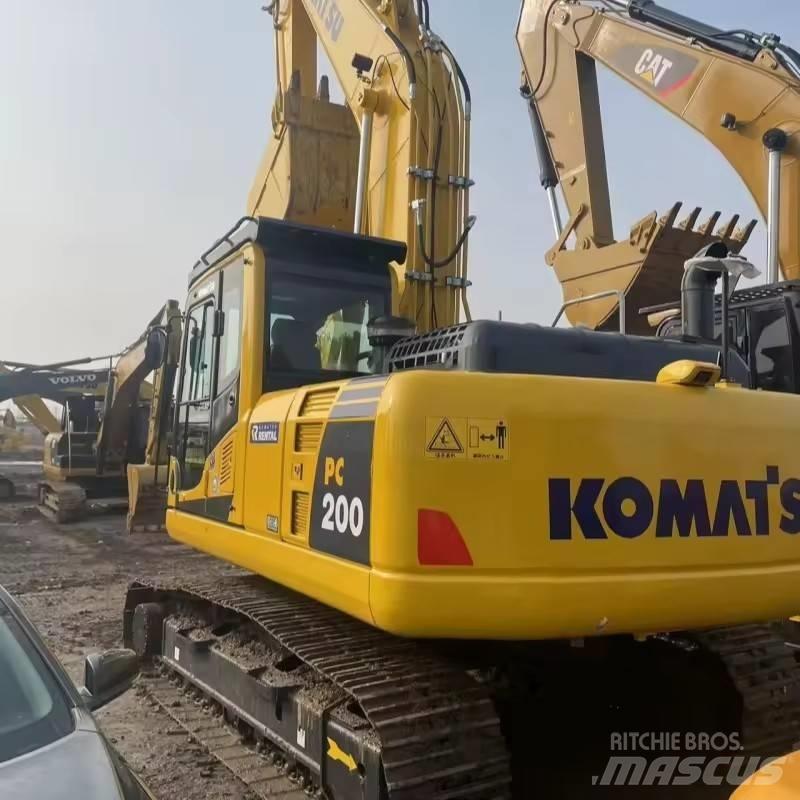 Komatsu PC 200 履带挖掘机