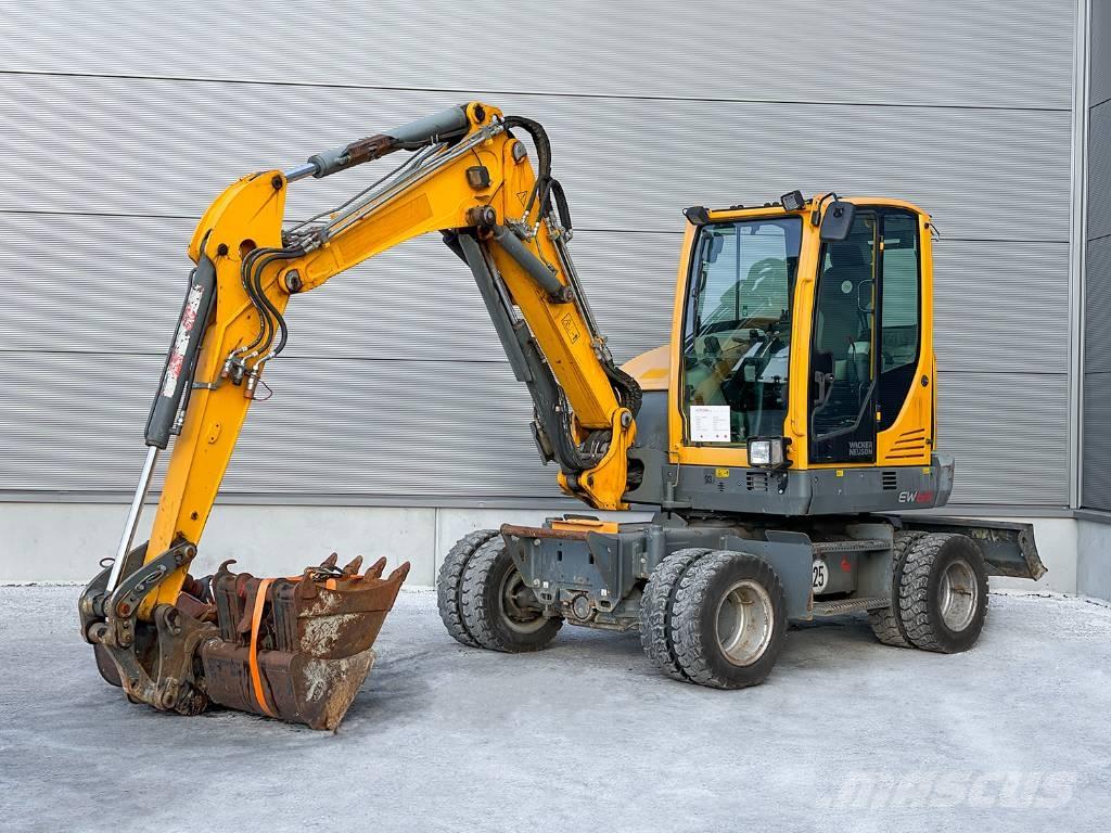 Wacker Neuson EW 65 轮式挖掘机