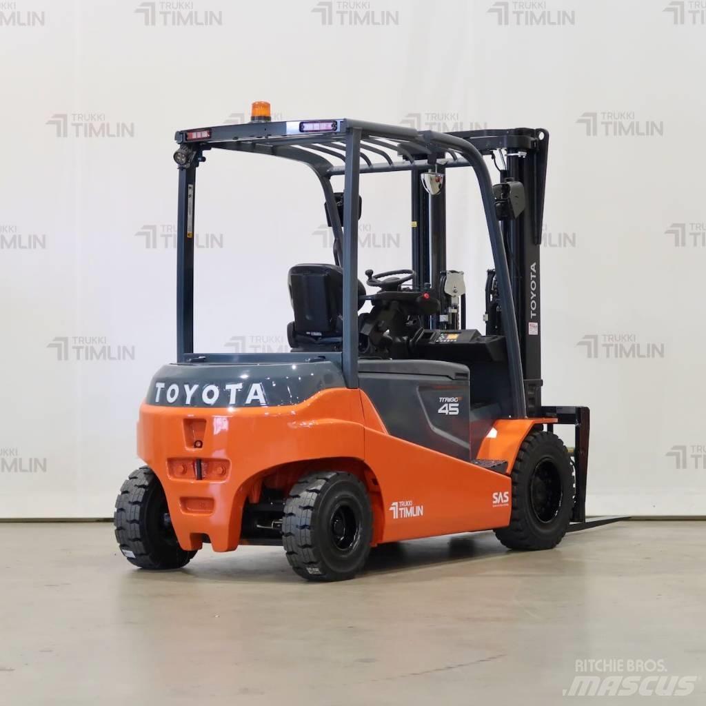 Toyota 8FBMT45 电动叉车