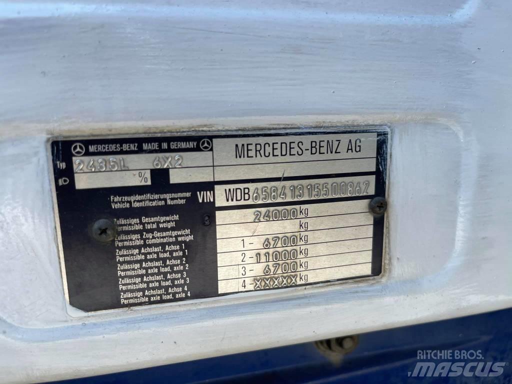 Mercedes-Benz 2435L 冷藏集装箱