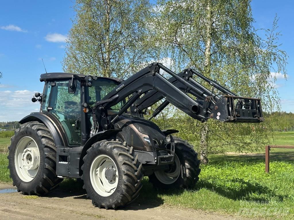 Valtra G 135 Active 拖拉机/农用车