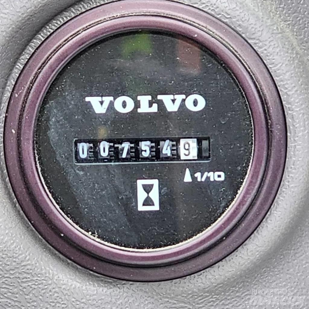 Volvo EC250-D7 打桩机