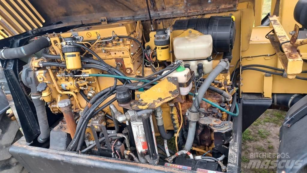 CAT TH 63 伸缩臂叉装车|叉装车