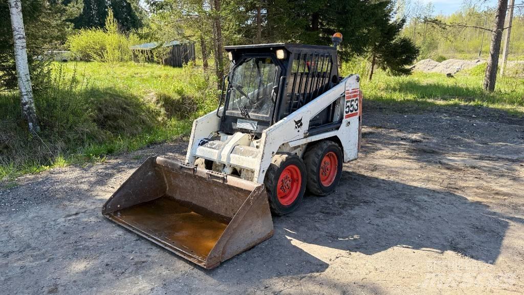 Bobcat 553 滑移装载机