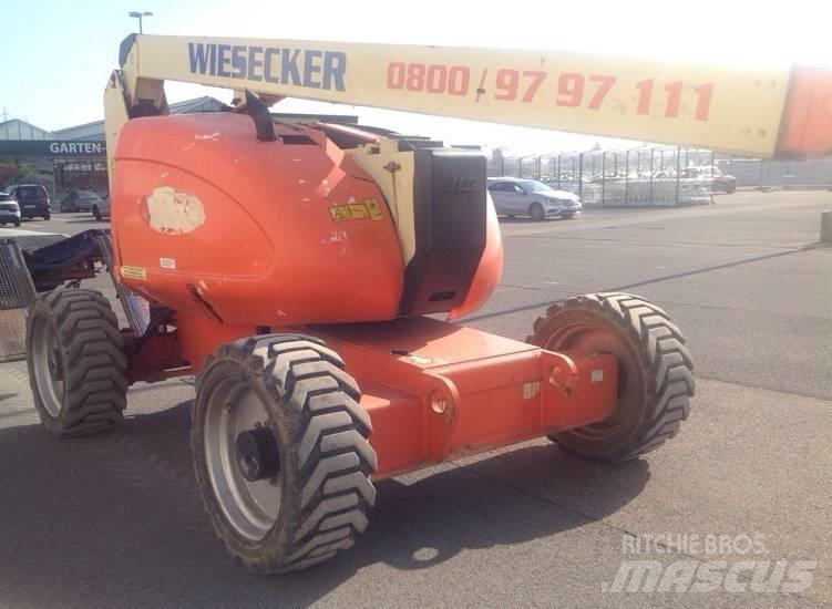 JLG 600 AJ 曲臂高空工作平台