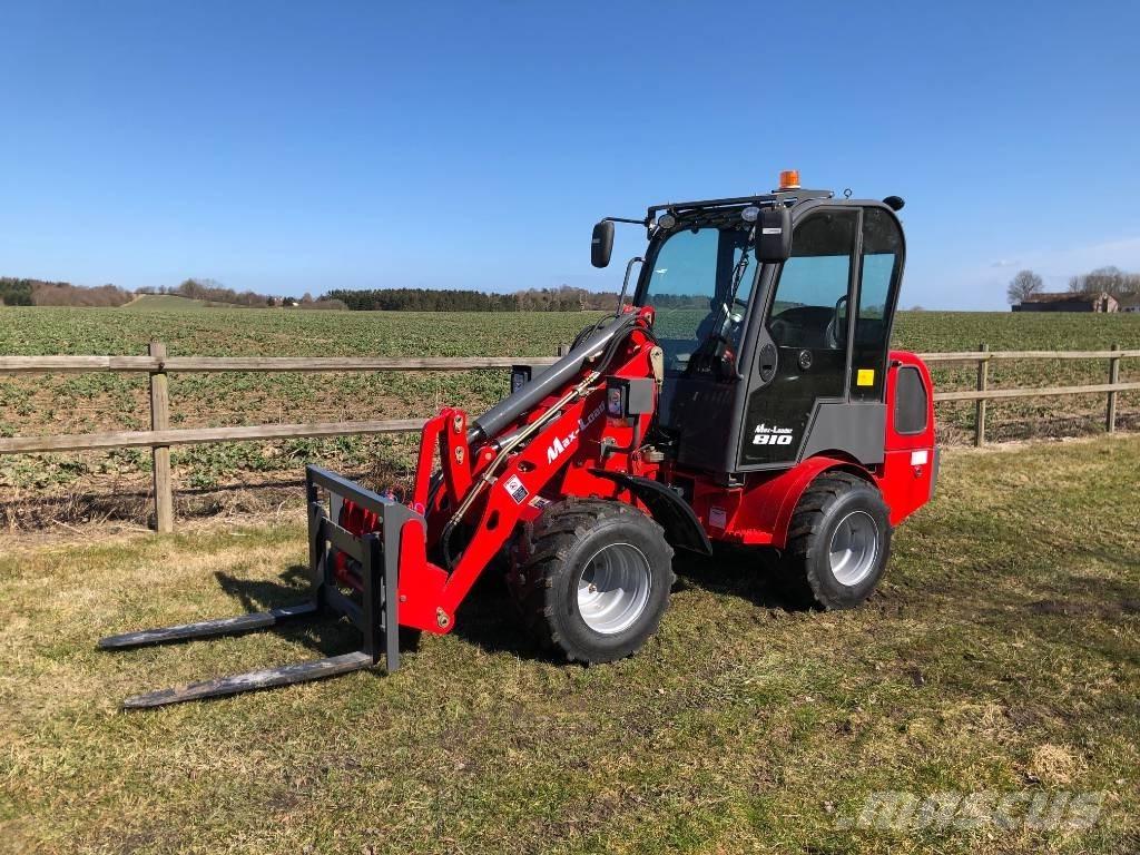  Max Loader 810 小型装载机