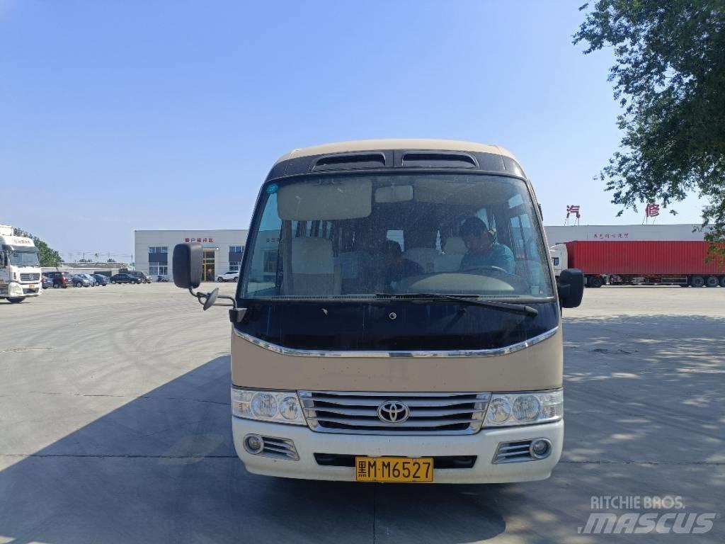 Toyota Coaster 公路客运汽车