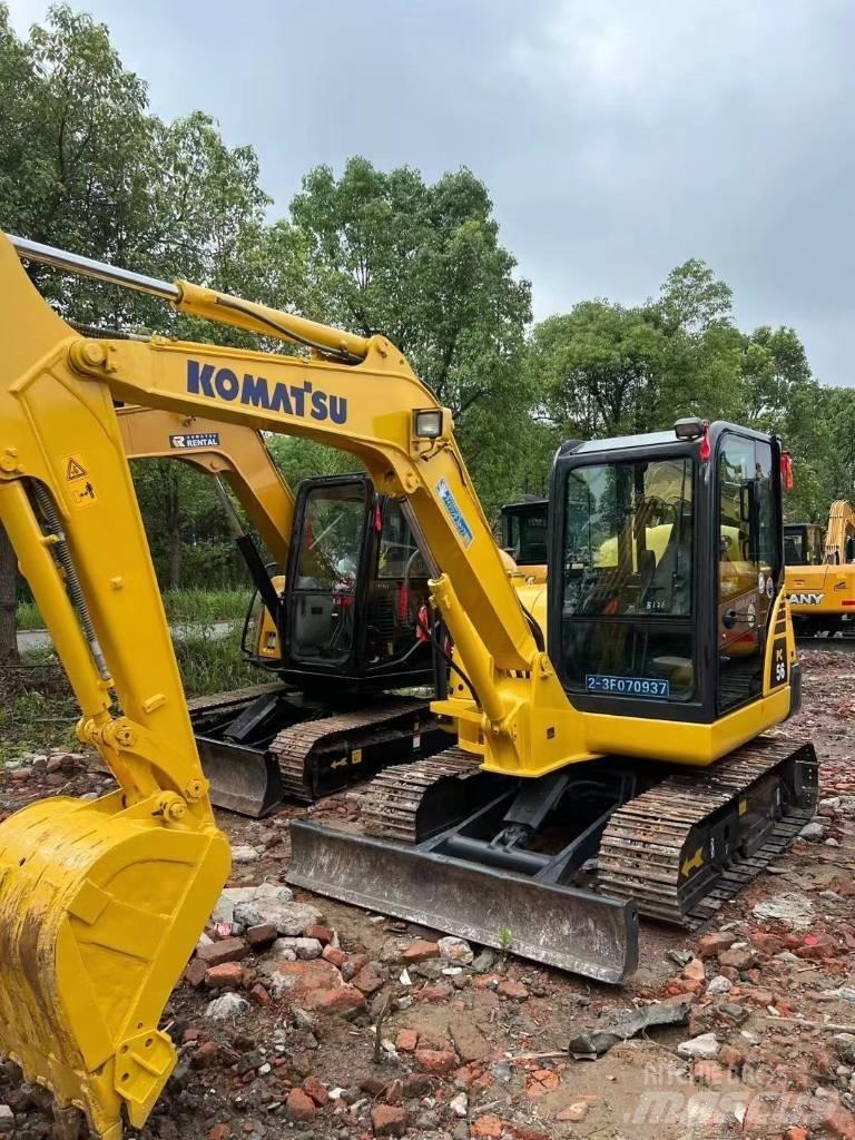 Komatsu PC56-7 履带挖掘机