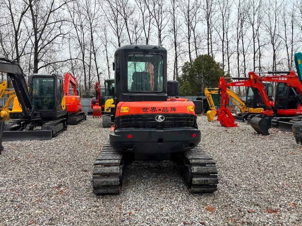 Kubota KX 057 小型挖掘机