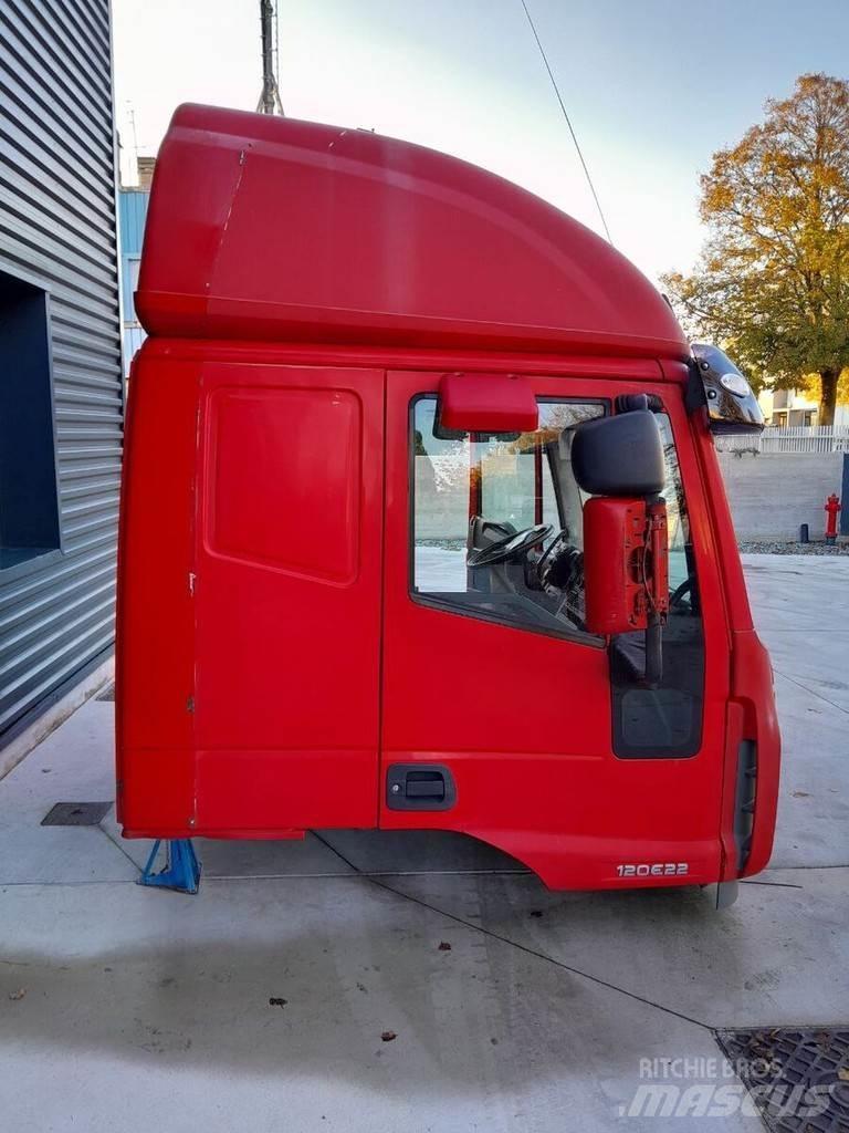 Iveco Eurocargo 驾驶室与内部