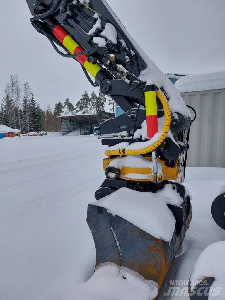 Volvo EW 200 轮式挖掘机