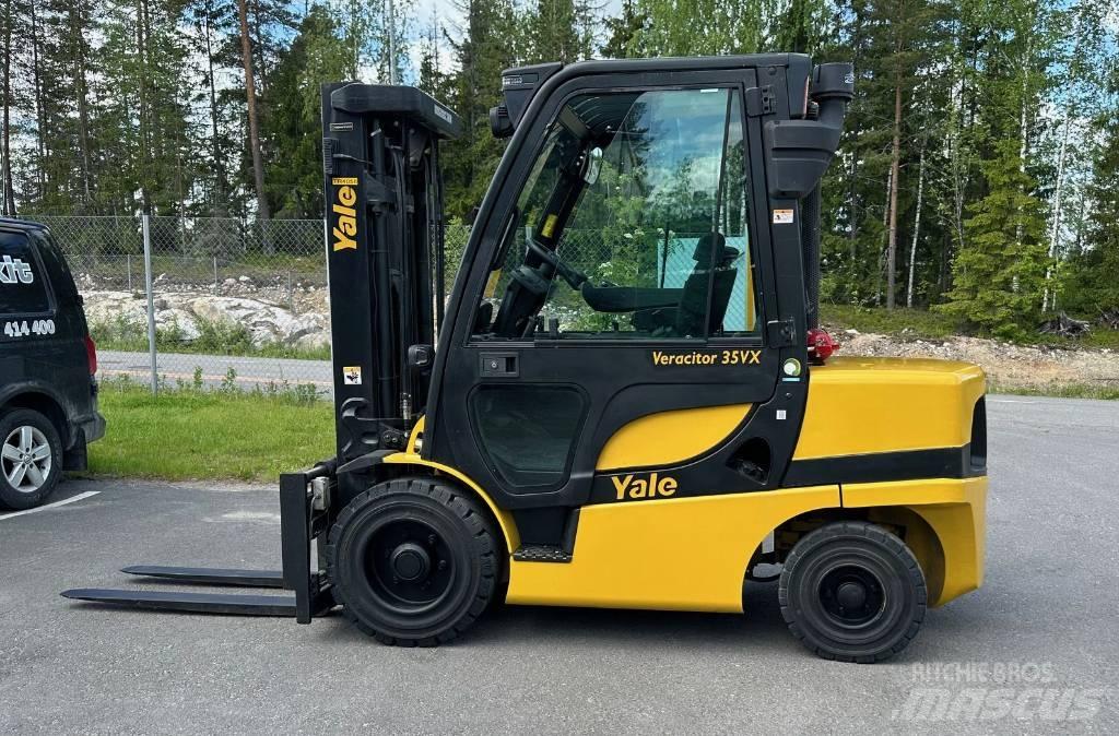 Yale GDP 35 VX 柴油叉车