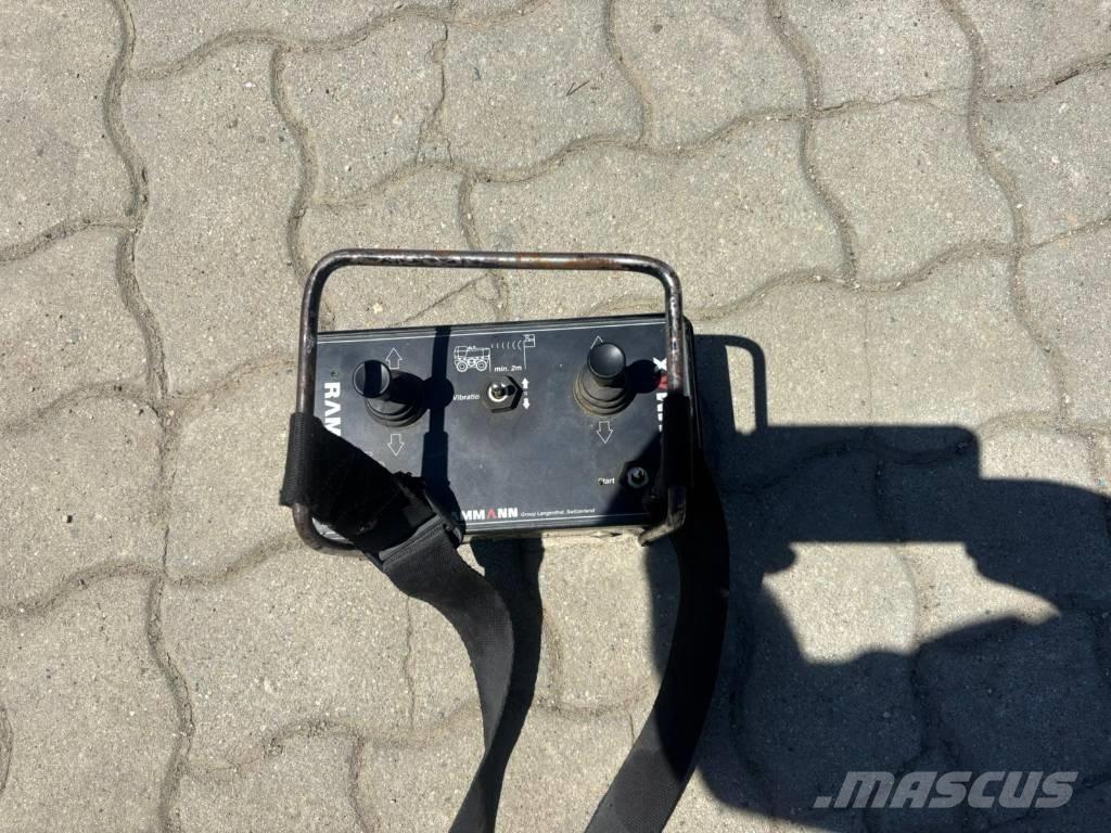 Ammann Rammax 1585 土壤压实机