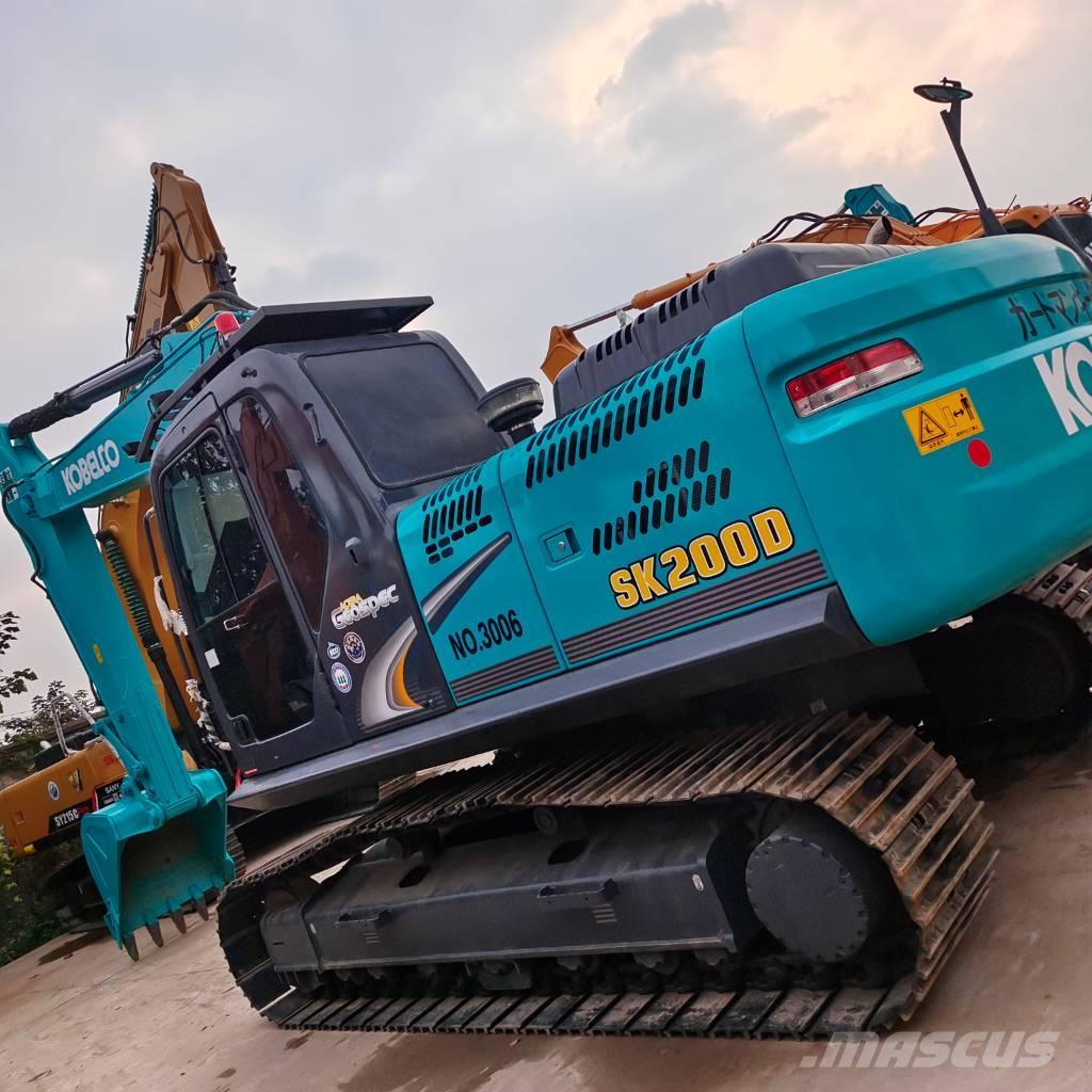 Kobelco SK 200 履带挖掘机