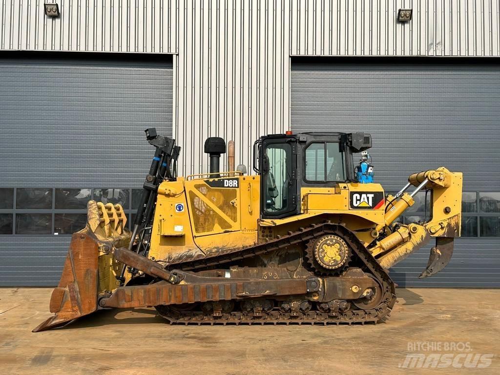 CAT D8R 履带式推土机