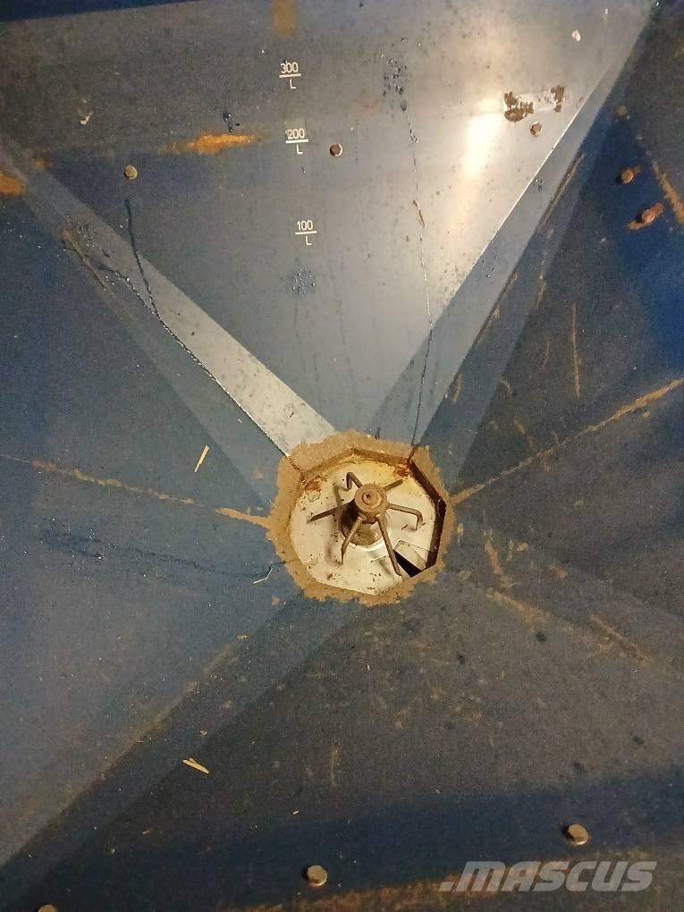 Bogballe D1000 撒肥机