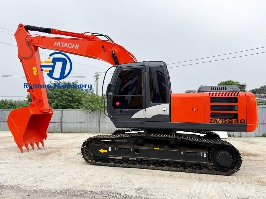 Hitachi ZX 240 履带挖掘机