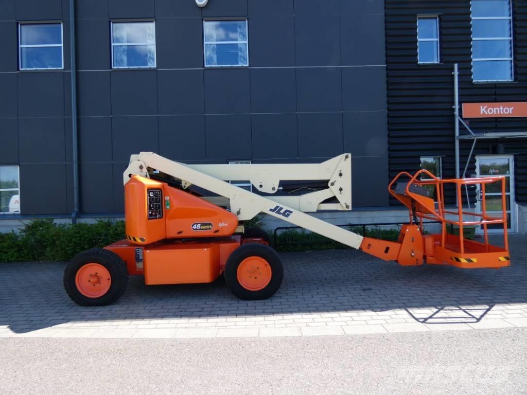 JLG E 45E  Bomlift 曲臂高空工作平台