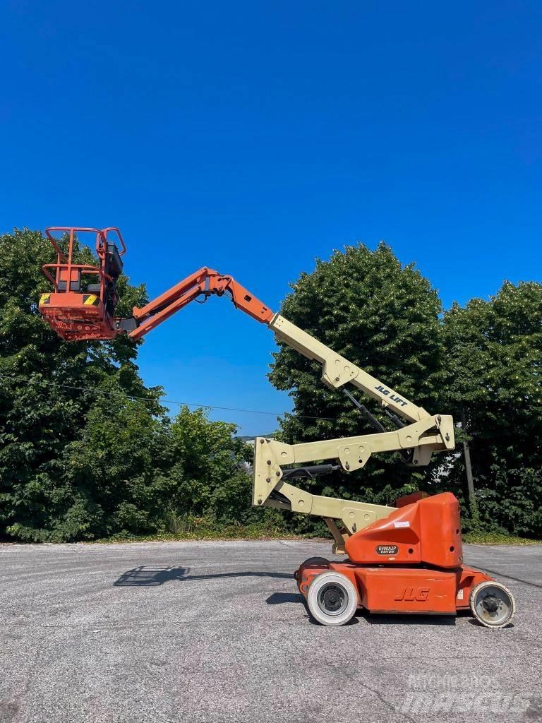 JLG E 400 AJP 曲臂高空工作平台
