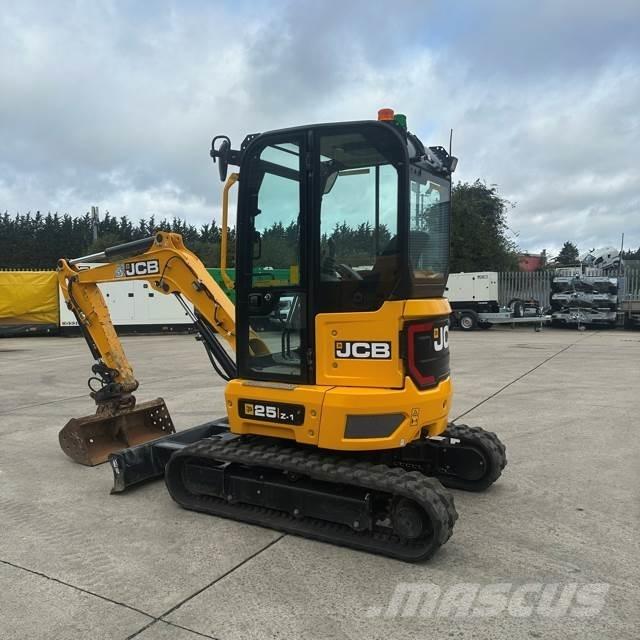 JCB 25Z-1 小型挖掘机