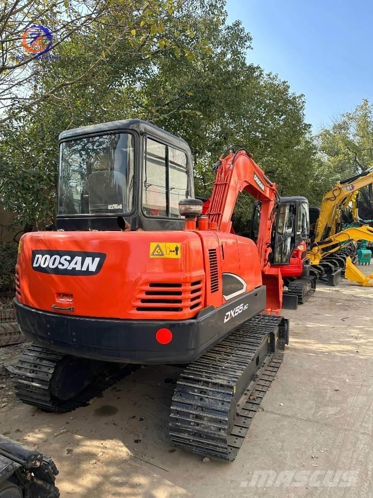 Doosan DH 55 小型挖掘机