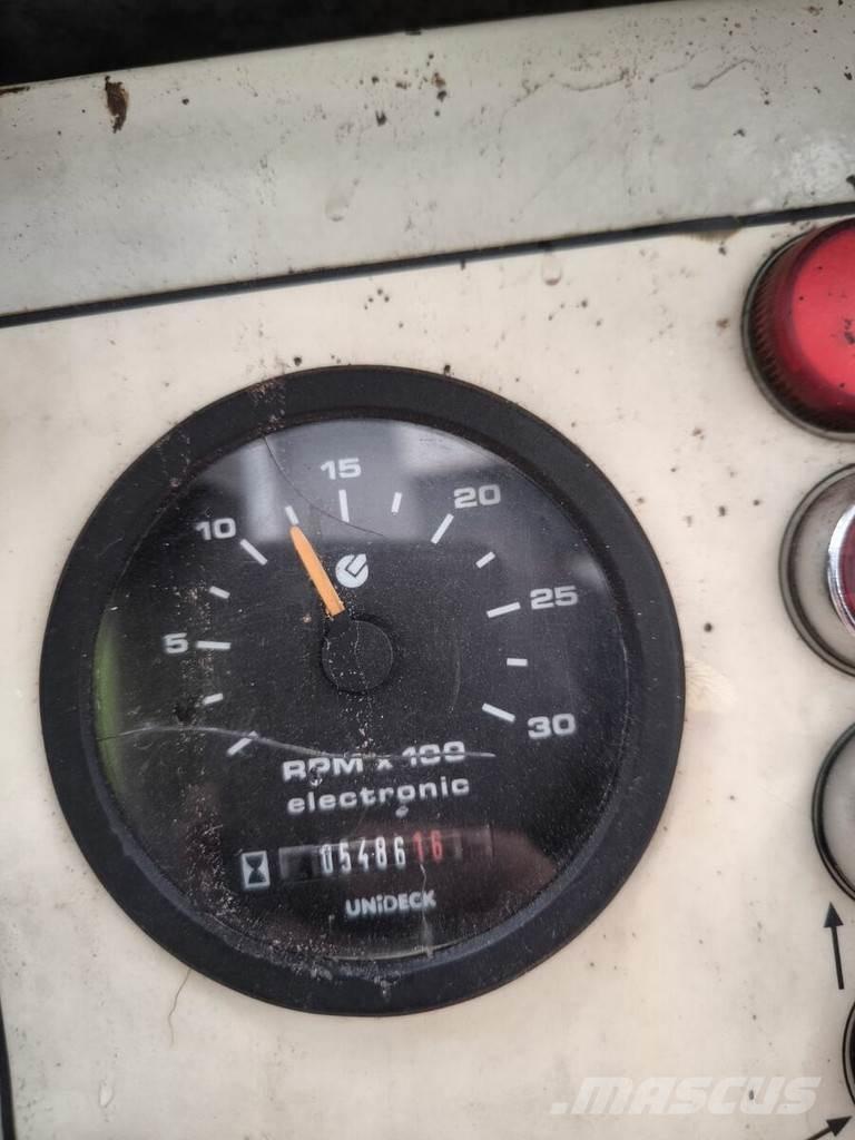 Comacchio MC 305 工程钻机