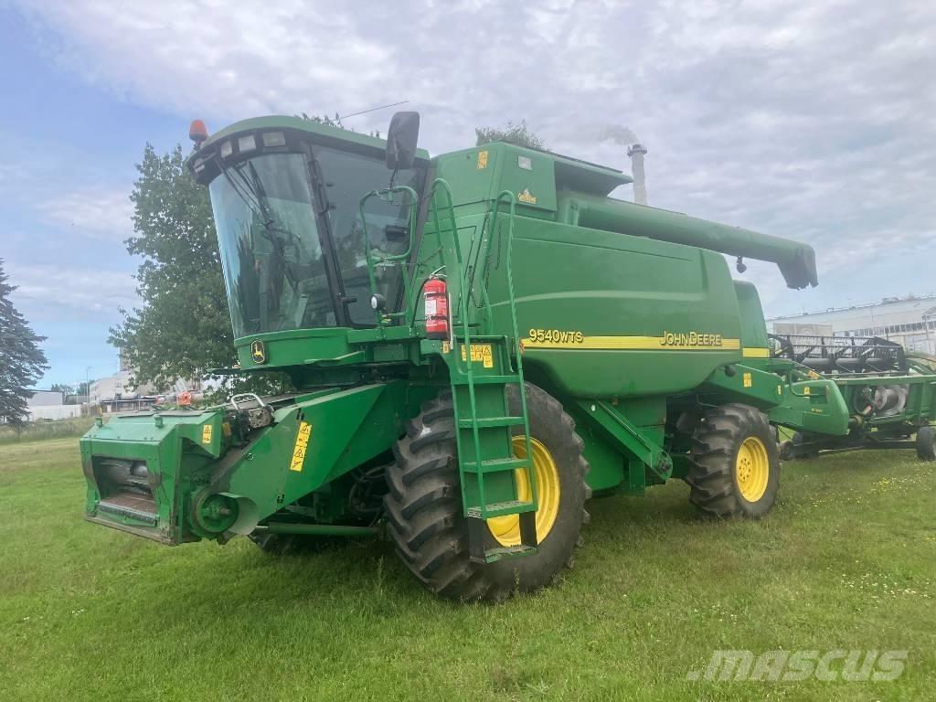 John Deere 9540 WTS 联合收割机