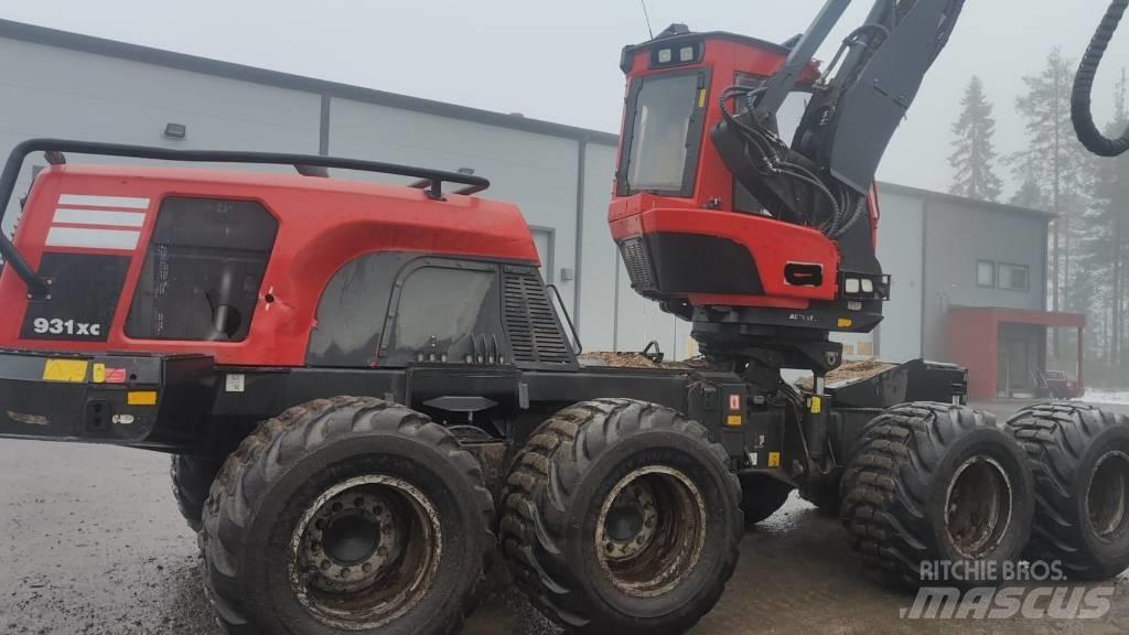 Komatsu 931XC 收割机