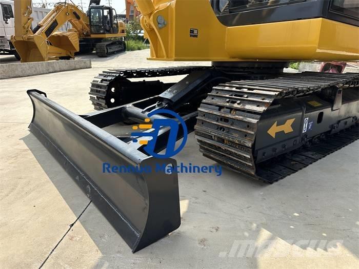 Komatsu PC 56 小型挖掘机