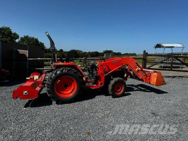Kubota L 4100 小型拖拉机