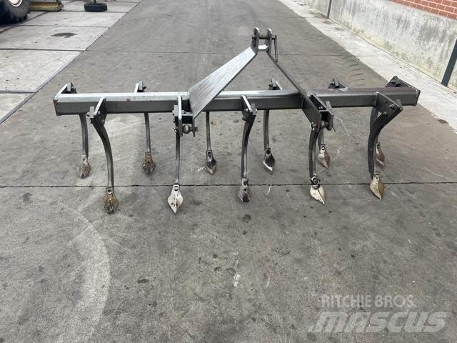 Peecon cultivator 手扶中耕机